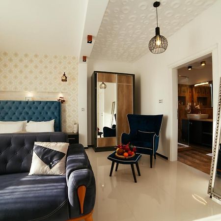Hotel Platinum Ulcinj Exterior foto